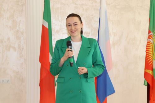 В Нурлате чествовали юбиляров семейной жизни