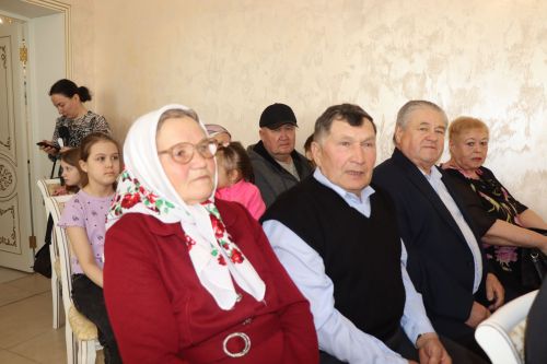В Нурлате чествовали юбиляров семейной жизни