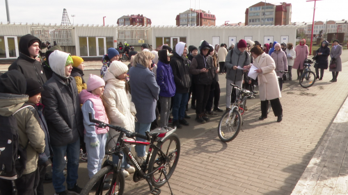 В Нурлате школьные команды участвовали в велоквесте «Эрудиция на скорости»