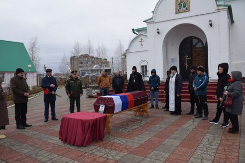 В Нурлате простились с участником СВО Александром Корбиковым