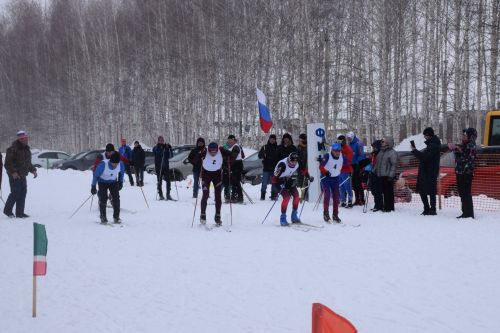 В Нурлате состоялись традиционные лыжные гонки в память ветерана спорта