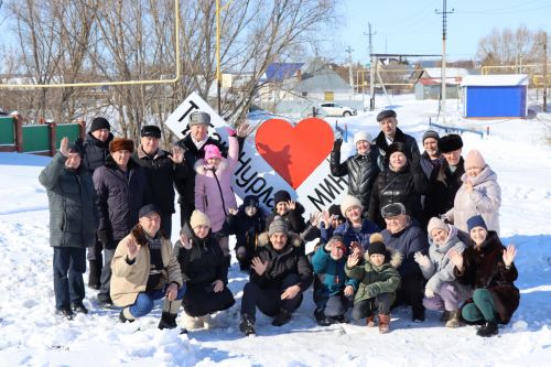 В Нижнем Нурлате установили арт-объект