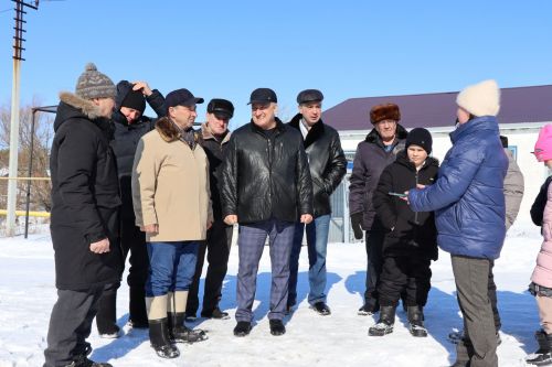 В Нижнем Нурлате установили арт-объект