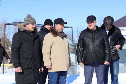 В Нижнем Нурлате установили арт-объект