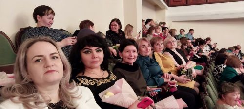 Нурлатцы приняли участие в торжественной церемонии «Женщина года. Мужчина года: женский взгляд»
