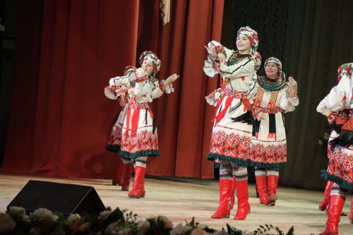 В Нурлате состоялся большой праздничный концерт, посвященный Международному женскому дню