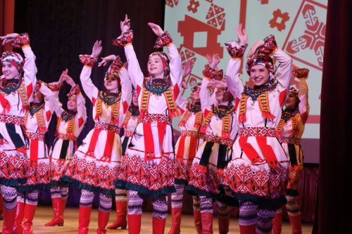 В Нурлате состоялся большой праздничный концерт, посвященный Международному женскому дню