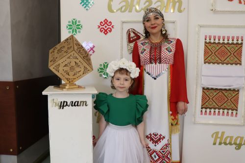 Нурлатцы в Казани представили красоту и колорит культурного наследия народов района