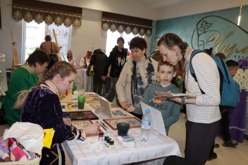 Нурлатцы в Казани представили красоту и колорит культурного наследия народов района