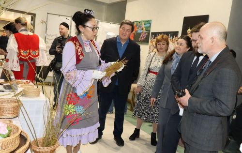 Нурлатцы в Казани представили красоту и колорит культурного наследия народов района