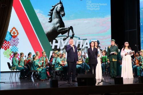 Нурлатцы в Казани представили красоту и колорит культурного наследия народов района