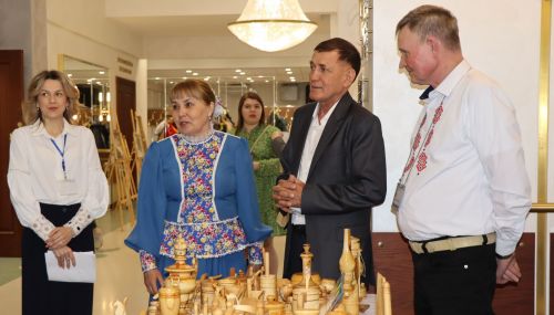 Нурлатцы в Казани представили красоту и колорит культурного наследия народов района