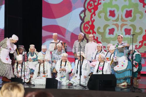 Нурлатцы в Казани представили красоту и колорит культурного наследия народов района