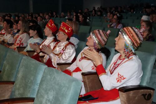 Нурлатцы в Казани представили красоту и колорит культурного наследия народов района