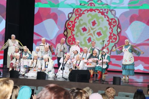 Нурлатцы в Казани представили красоту и колорит культурного наследия народов района