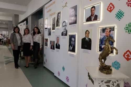 Нурлатцы в Казани представили красоту и колорит культурного наследия народов района