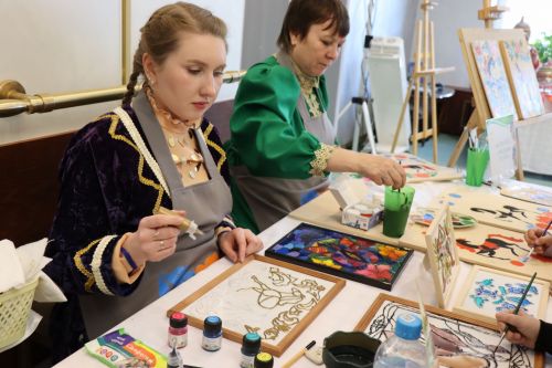 Нурлатцы в Казани представили красоту и колорит культурного наследия народов района