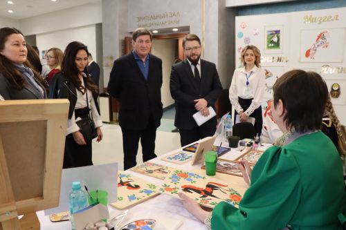 Нурлатцы в Казани представили красоту и колорит культурного наследия народов района