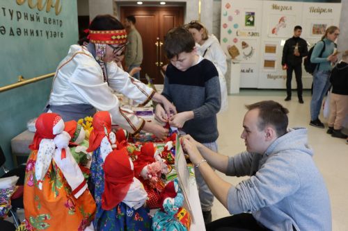 Нурлатцы в Казани представили красоту и колорит культурного наследия народов района