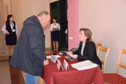 В Нурлате прошла первая Всероссийская ярмарка трудоустройства