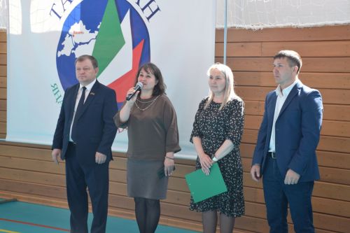 В Нурлате проходят соревнования по плаванию на призы «Татарстан-Новый век»