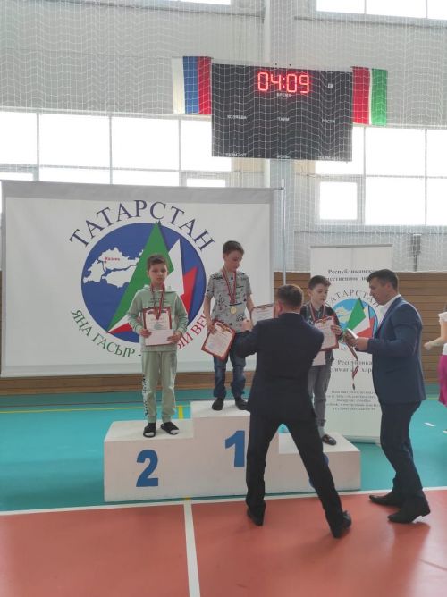 В Нурлате проходят соревнования по плаванию на призы «Татарстан-Новый век»