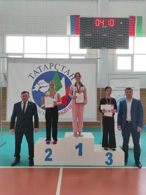 В Нурлате проходят соревнования по плаванию на призы «Татарстан-Новый век»