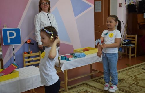 Нурлатские дошкольницы соревновались в конкурсе «Автоледи»