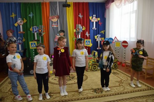 Нурлатские дошкольницы соревновались в конкурсе «Автоледи»