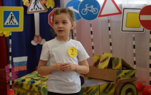 Нурлатские дошкольницы соревновались в конкурсе «Автоледи»