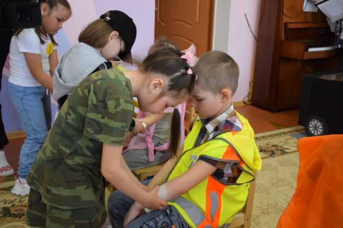Нурлатские дошкольницы соревновались в конкурсе «Автоледи»