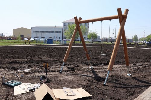 Глава Нурлатского района ознакомился с ходом благоустройства сквера нефтяников «Игелек»