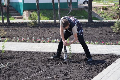 Глава Нурлатского района ознакомился с ходом благоустройства сквера нефтяников «Игелек»