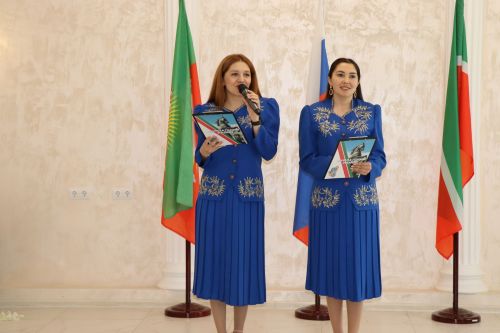 В Международный день семьи в Нурлате чествовали золотых юбиляров семейной жизни