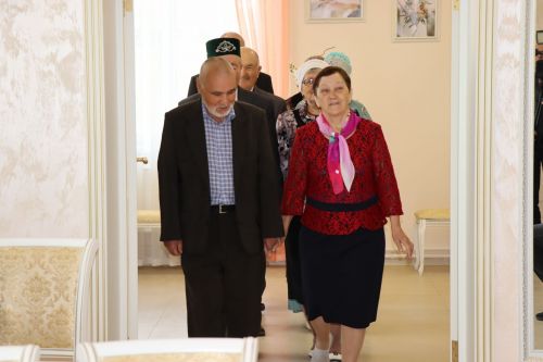 В Международный день семьи в Нурлате чествовали золотых юбиляров семейной жизни