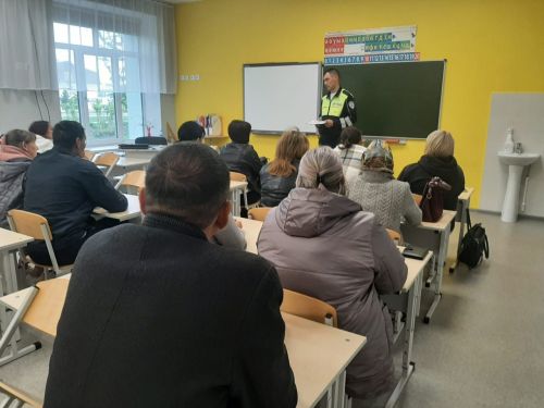 Нурлатские автоинспекторы проводят профилактические беседы в школах района