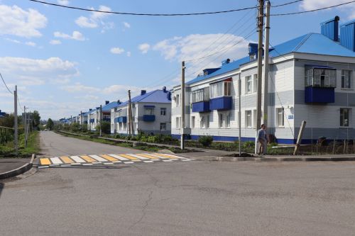 В микрорайоне сахароваров города Нурлат появятся новые тротуары