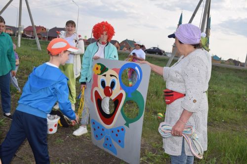 В Нурлате прошел фестиваль воздушных змеев «Небо в красках»