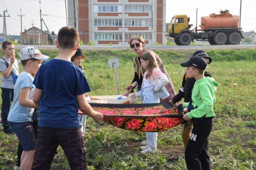 В Нурлате прошел фестиваль воздушных змеев «Небо в красках»