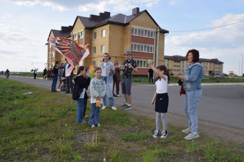 В Нурлате прошел фестиваль воздушных змеев «Небо в красках»