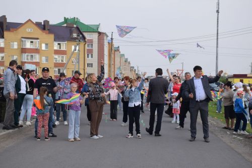 В Нурлате прошел фестиваль воздушных змеев «Небо в красках»
