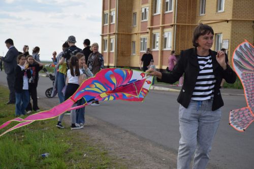 В Нурлате прошел фестиваль воздушных змеев «Небо в красках»