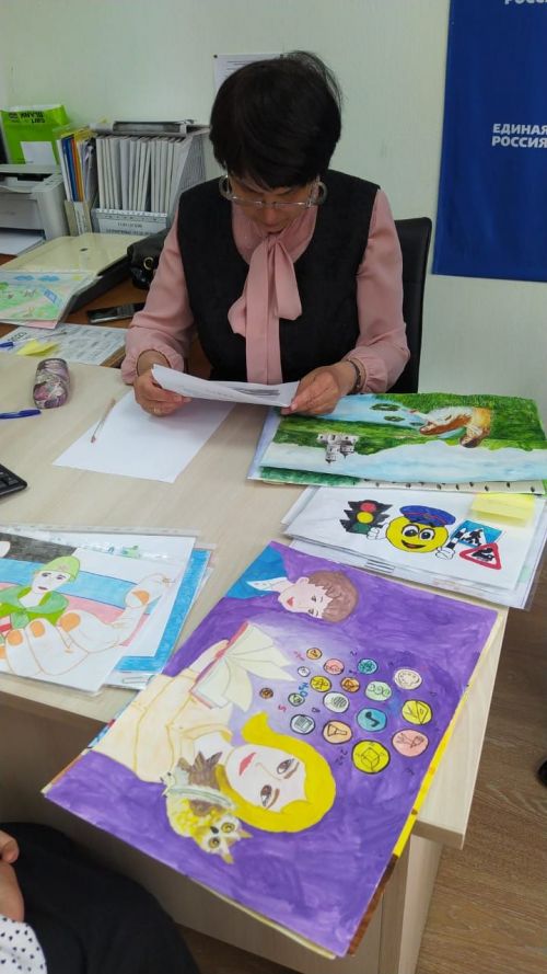 В Нурлате подвели итоги конкурса «Дети рисуют страну»