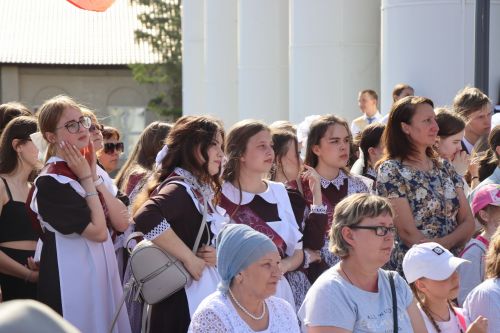 В Нурлате прошел праздник, посвященный празднику Последнего звонка