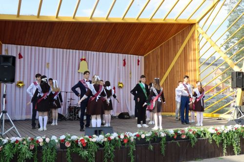 В Нурлате прошел праздник, посвященный празднику Последнего звонка
