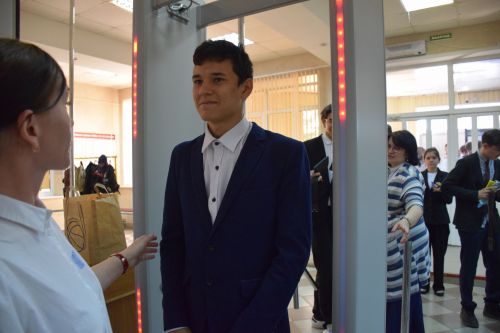 В Нурлате стартовали выпускные экзамены для учеников 9-х и 11-х классов