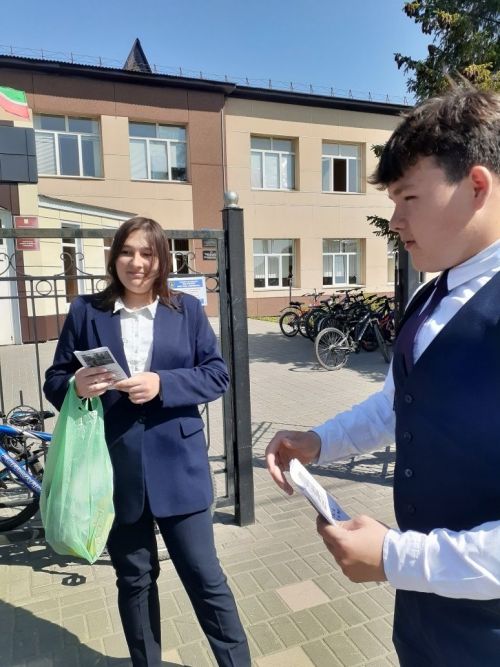 Нурлатские форпостовцы напоминали прохожим о правилах дорожного движения