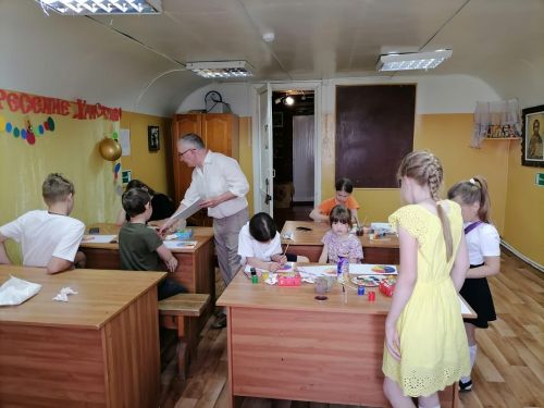 Нурлатские дети продолжают посещать воскресную школу «Ильинский росточек»