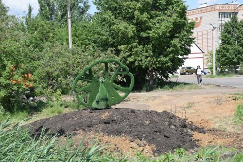 Микрорайон Яшлек города Нурлат будет украшать топиарий «Жар-птица»