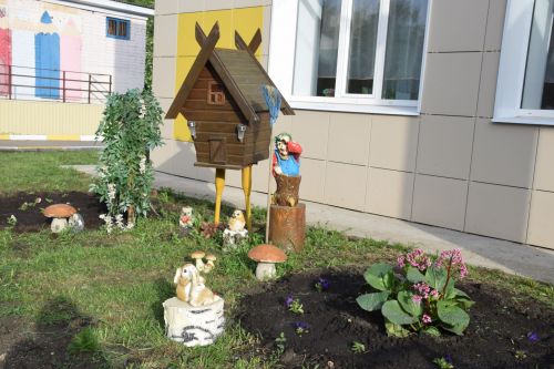 В детском саду «Алсу» города Нурлат заложили Аллею выпускников